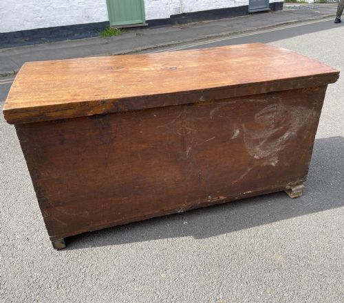 NINETEENTH CENTURY OTTOMAN TRUNK - ADDITIONAL PHOTO 4