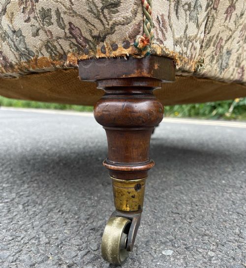SMALL HOWARD AND SONS ARMCHAIR - ADDITIONAL PHOTO 3