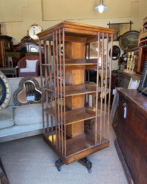 large scale oak revolving bookcase - CATEGORY: ANTIQUE BOOKCASES - DATED 1900