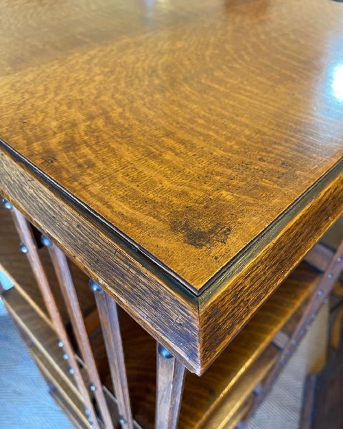 LARGE SCALE OAK REVOLVING BOOKCASE - ADDITIONAL PHOTO 2