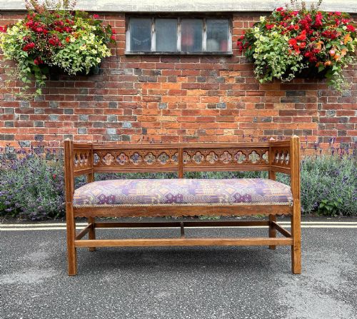 oak bench - CATEGORY: ANTIQUE FURNITURE - DATED 1920