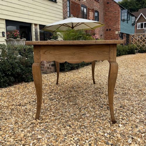 NINETEENTH CENTURY FRENCH OAK TABLE - ADDITIONAL PHOTO 3
