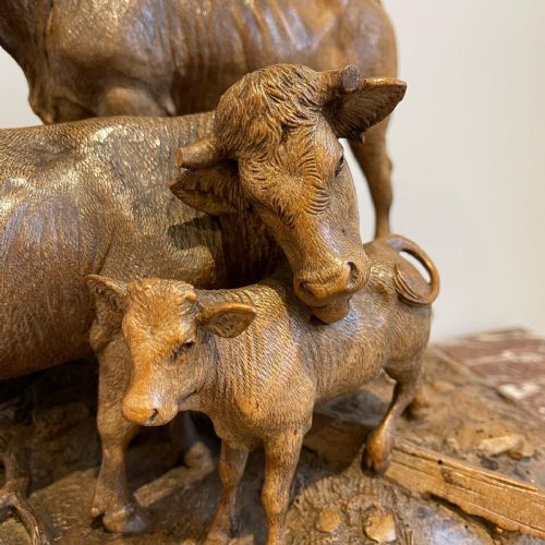 NINETEENTH CENTURY BLACK FOREST CARVING - ADDITIONAL PHOTO 7