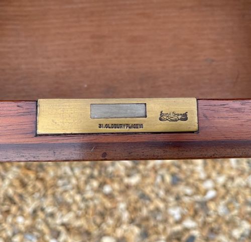 VICTORIAN MAHOGANY PEDESTAL DESK - ADDITIONAL PHOTO 3