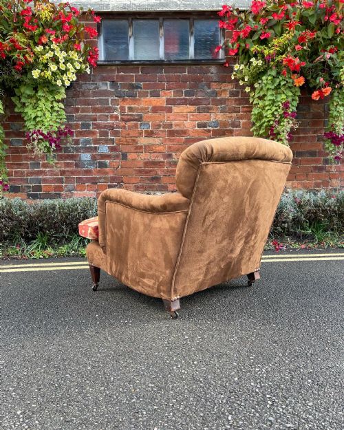 HOWARD STYLE ARMCHAIR - ADDITIONAL PHOTO 1