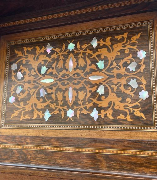 LIBERTYS CABINET - ADDITIONAL PHOTO 3
