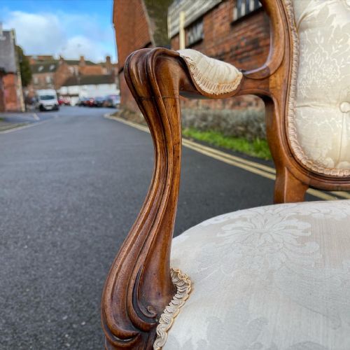 PAIR OF NINETEENTH CENTURY ROSEWOOD ARMCHAIRS - ADDITIONAL PHOTO 4