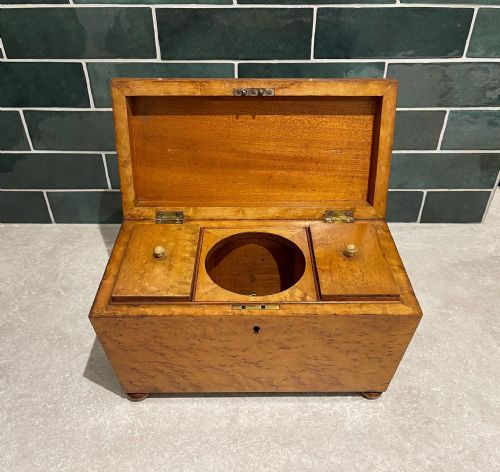 NINETEENTH CENTURY BIRDSEYE MAPLE TEA CADDY - ADDITIONAL PHOTO 2