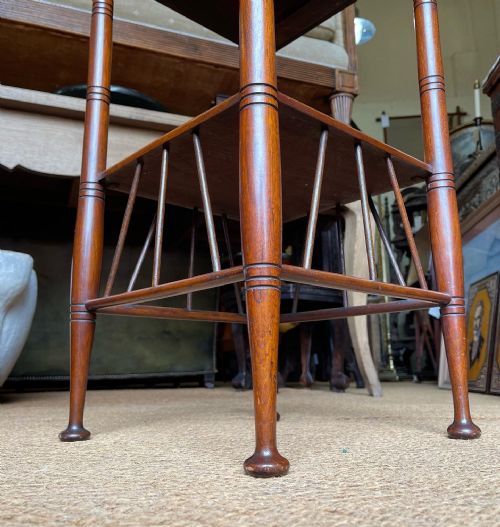 GODWIN STYLE TABLE - ADDITIONAL PHOTO 4
