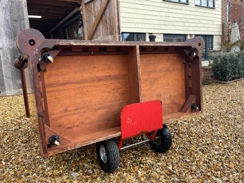 NINETEENTH CENTURY MAHOGANY CHEST - ADDITIONAL PHOTO 2