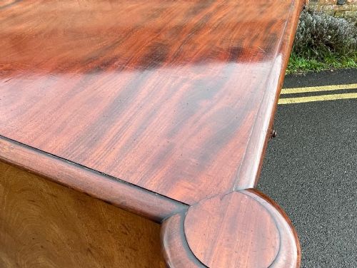 NINETEENTH CENTURY MAHOGANY CHEST - ADDITIONAL PHOTO 6