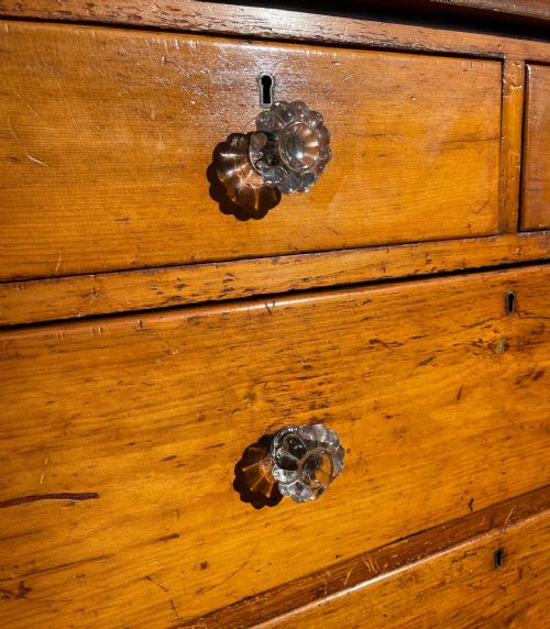 VICTORIAN PINE CHEST - ADDITIONAL PHOTO 5