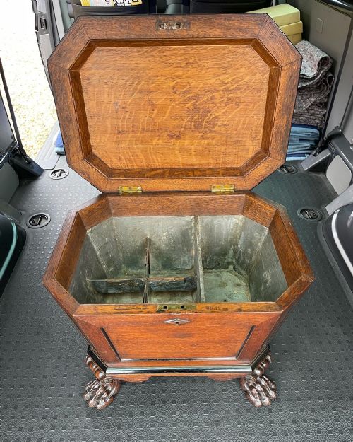 EARLY NINETEENTH CENTURY OAK WINE COOLER - ADDITIONAL PHOTO 5