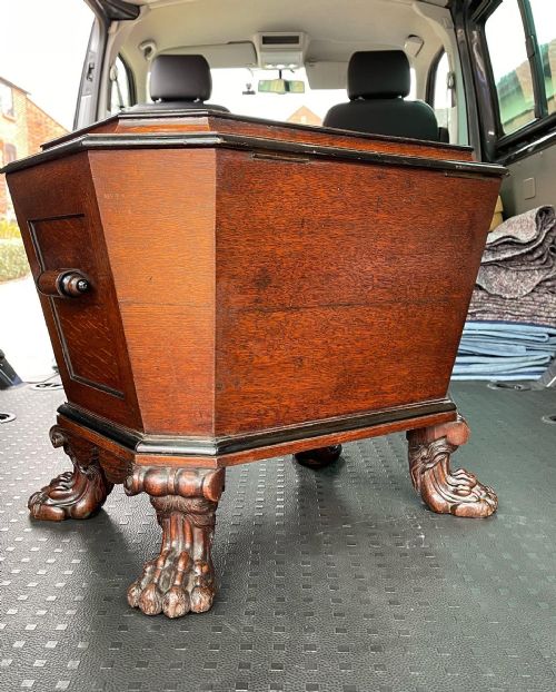 EARLY NINETEENTH CENTURY OAK WINE COOLER - ADDITIONAL PHOTO 7