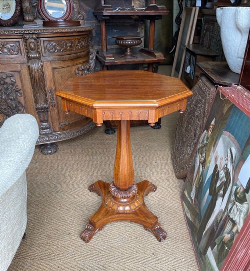 early victorian mahogany table - CATEGORY: ANTIQUE TABLES - DATED VICTORIAN