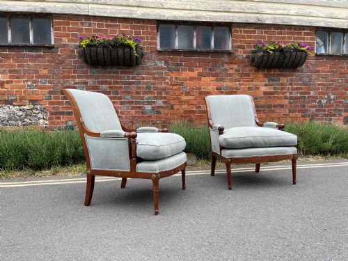 pair of mahogany armchairs - CATEGORY: ANTIQUE CHAIRS - DATED 1900