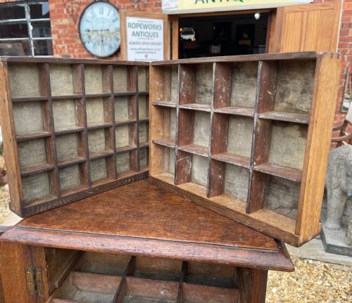 LATE VICTORIAN OAK COLLECTORS CHEST - ADDITIONAL PHOTO 3