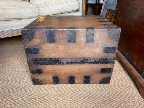 NINETEENTH CENTURY OAK SILVER CHEST - ADDITIONAL PHOTO 11