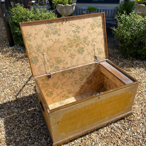 VICTORIAN PAINTED PINE TRUNK - ADDITIONAL PHOTO 2