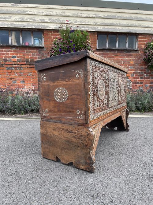 MIDDLE EASTERN INLAID TRUNK - ADDITIONAL PHOTO 4