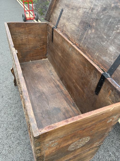 MIDDLE EASTERN INLAID TRUNK - ADDITIONAL PHOTO 12