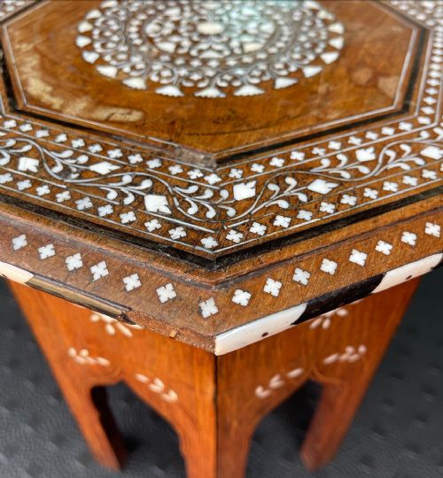 SMALL HOSHIARPUR TABLE - ADDITIONAL PHOTO 2