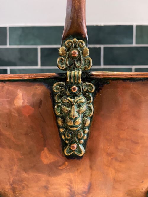 LATE VICTORIAN COALKINDLING SCUTTLE - ADDITIONAL PHOTO 1