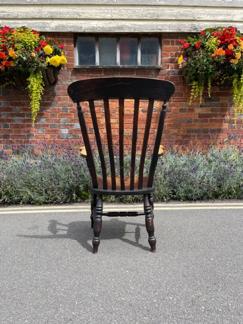 NINETEENTH CENTURY WINDSOR ARMCHAIR - ADDITIONAL PHOTO 5