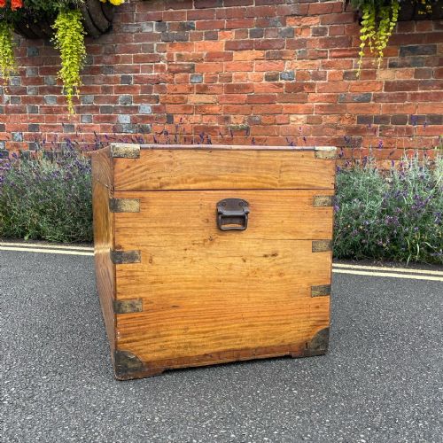 NINETEENTH CENTURY CAMPHOR TRUNK - ADDITIONAL PHOTO 3