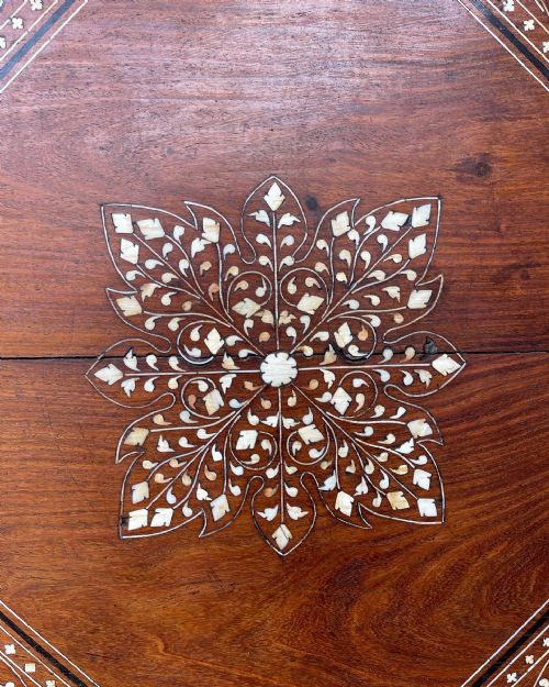 HOSHIARPUR TABLE - ADDITIONAL PHOTO 3