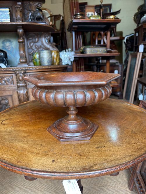 small oak tazza - CATEGORY: ANTIQUE MISCELLANEOUS - DATED 1890