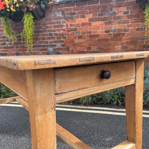 MID NINETEENTH CENTURY PINE TABLE - ADDITIONAL PHOTO 5