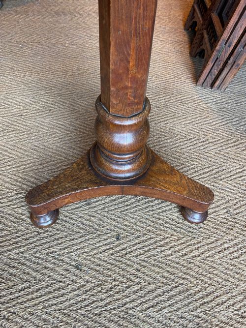 NINETEENTH CENTURY OAK PEDESTAL TABLE - ADDITIONAL PHOTO 2