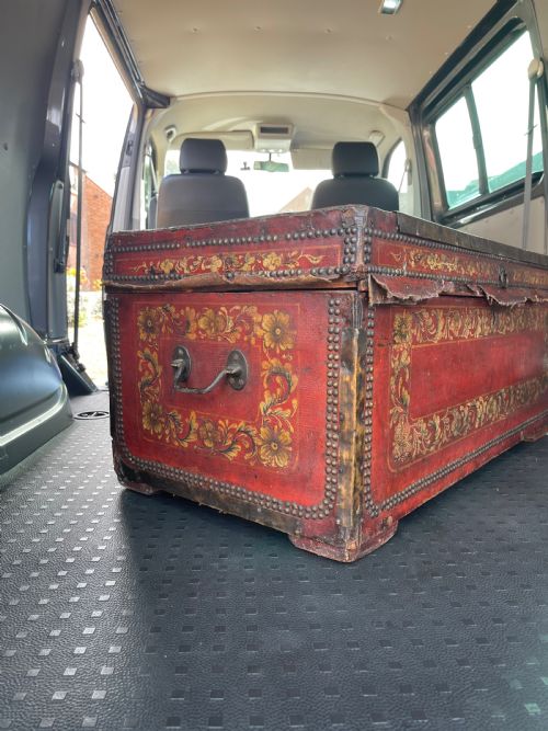 CHINESE EXPORT PAINTED CAMPHOR TRUNK - ADDITIONAL PHOTO 11