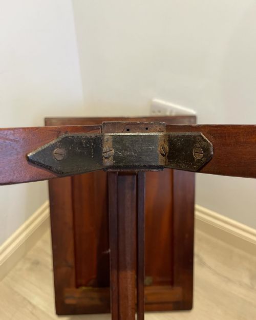 REGENCY READING TABLE - ADDITIONAL PHOTO 9