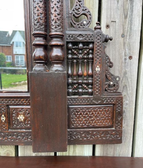 NINETEENTH CENTURY LEVANTINE MIRROR - ADDITIONAL PHOTO 8