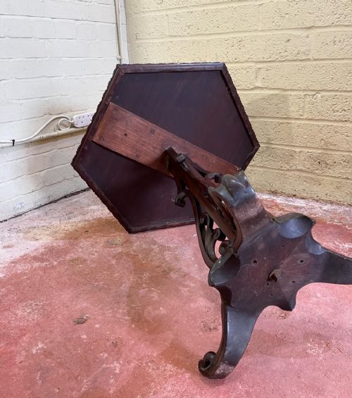 NINETEENTH CENTURY MAHOGANY TABLE - ADDITIONAL PHOTO 4
