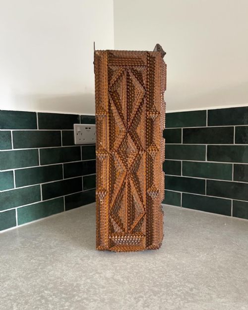 TRAMP ART WALL CUPBOARD - ADDITIONAL PHOTO 5
