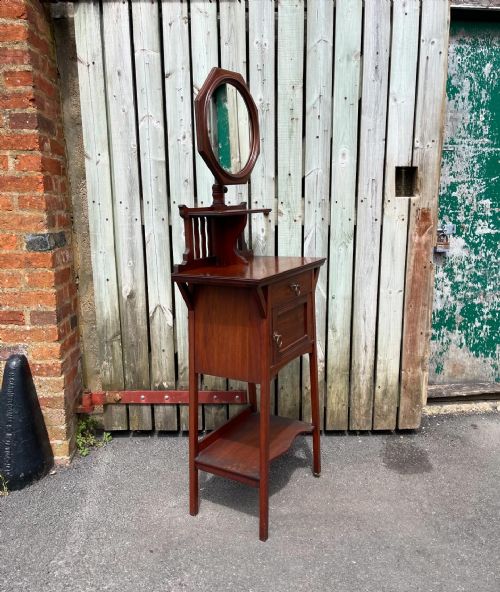AESTHETIC SHAVING STAND - ADDITIONAL PHOTO 4