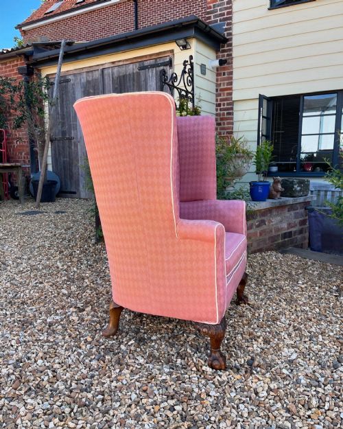 BARREL BACKED ARMCHAIR - ADDITIONAL PHOTO 2