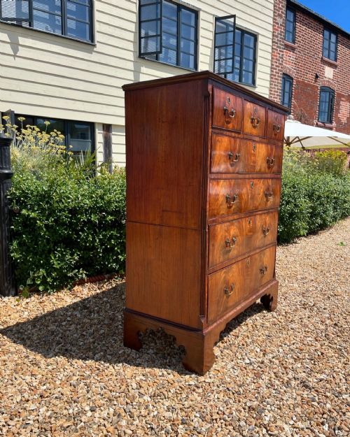 GEORGE II CHEST OF DRAWERS - ADDITIONAL PHOTO 2