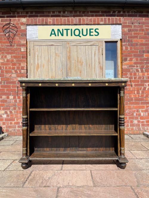 EARLY NINETEENTH CENTURY BOOKCASE IN SIMULATED PAINT