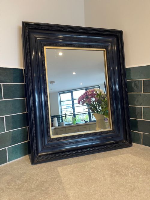 ebonised ripple frame mirror - CATEGORY: ANTIQUE MIRRORS - DATED 1900