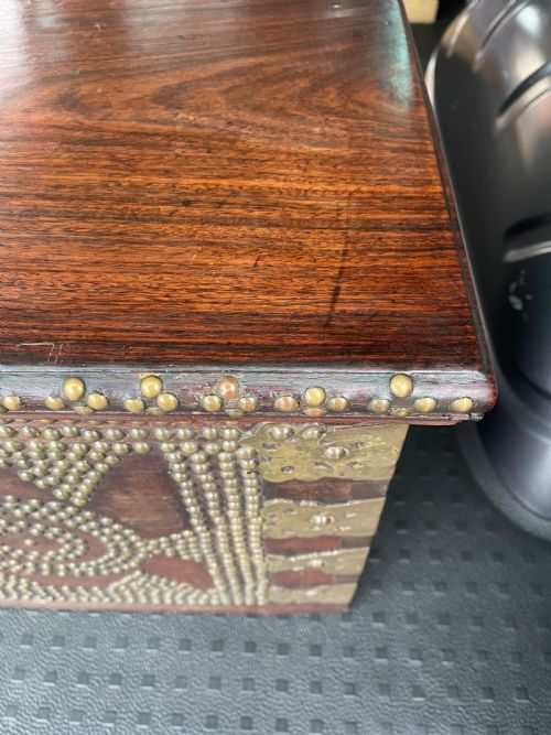 NINETEENTH CENTURY INDIAN ROSEWOOD TRUNK - ADDITIONAL PHOTO 1