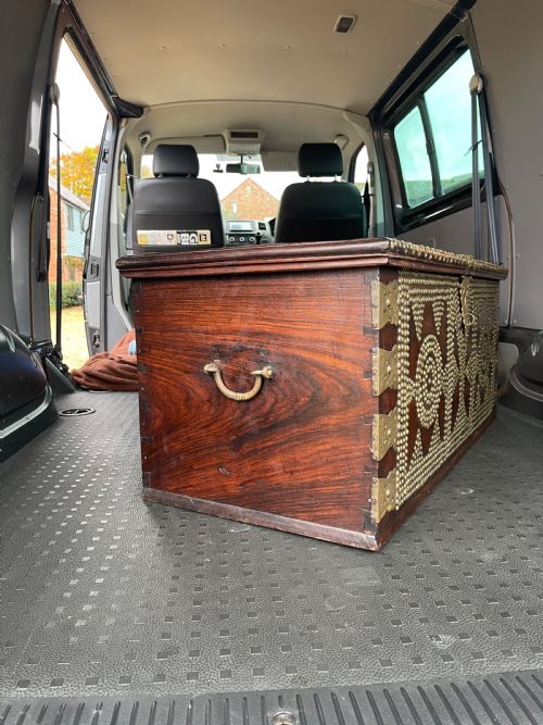 NINETEENTH CENTURY INDIAN ROSEWOOD TRUNK - ADDITIONAL PHOTO 5