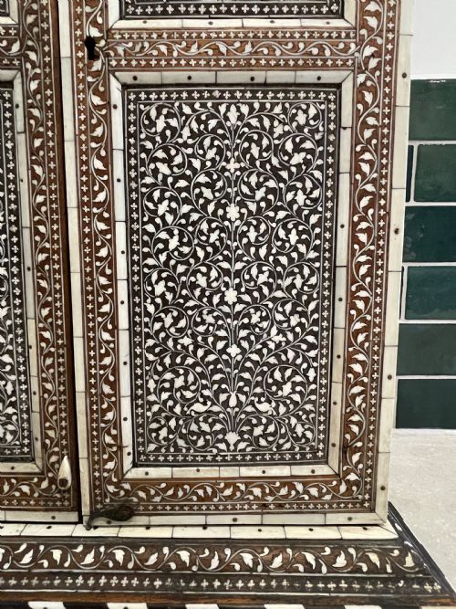 FINE NORTH INDIAN INLAID TABLETOP CABINET - ADDITIONAL PHOTO 1