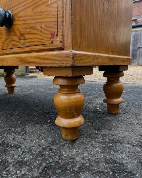 VICTORIAN PAINTED PINE CHEST - ADDITIONAL PHOTO 1