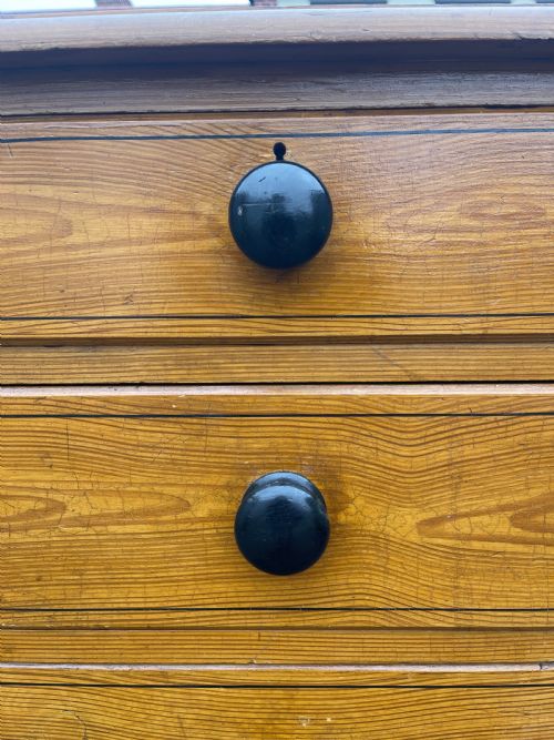 VICTORIAN PAINTED PINE CHEST - ADDITIONAL PHOTO 9