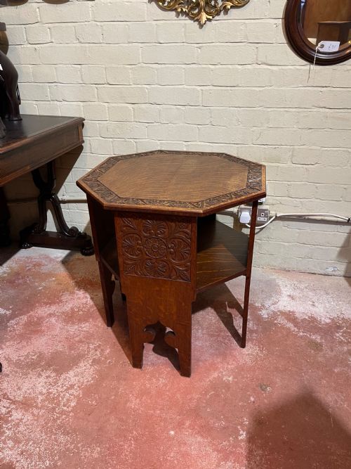 oak book table - CATEGORY: ANTIQUE TABLES - DATED 1930