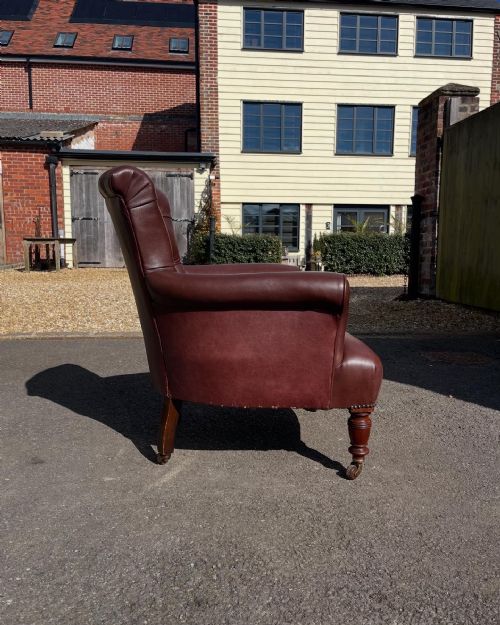 LEATHER ARMCHAIR - ADDITIONAL PHOTO 2